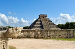 Read more about the article Day trip from Playa del Carmen to Chichén Itzá – Mexico